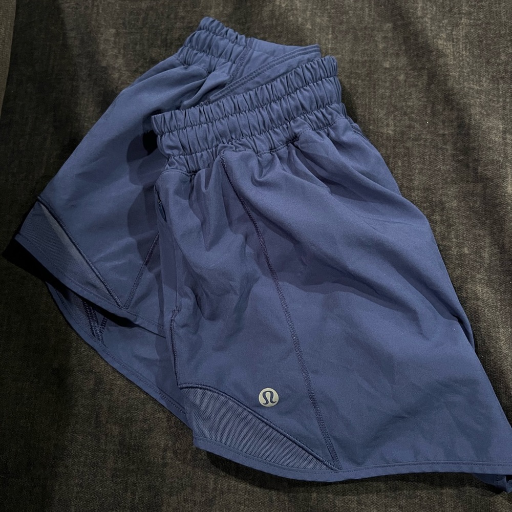 lululemon Run Hotty Hot Low-Rise Lined Short